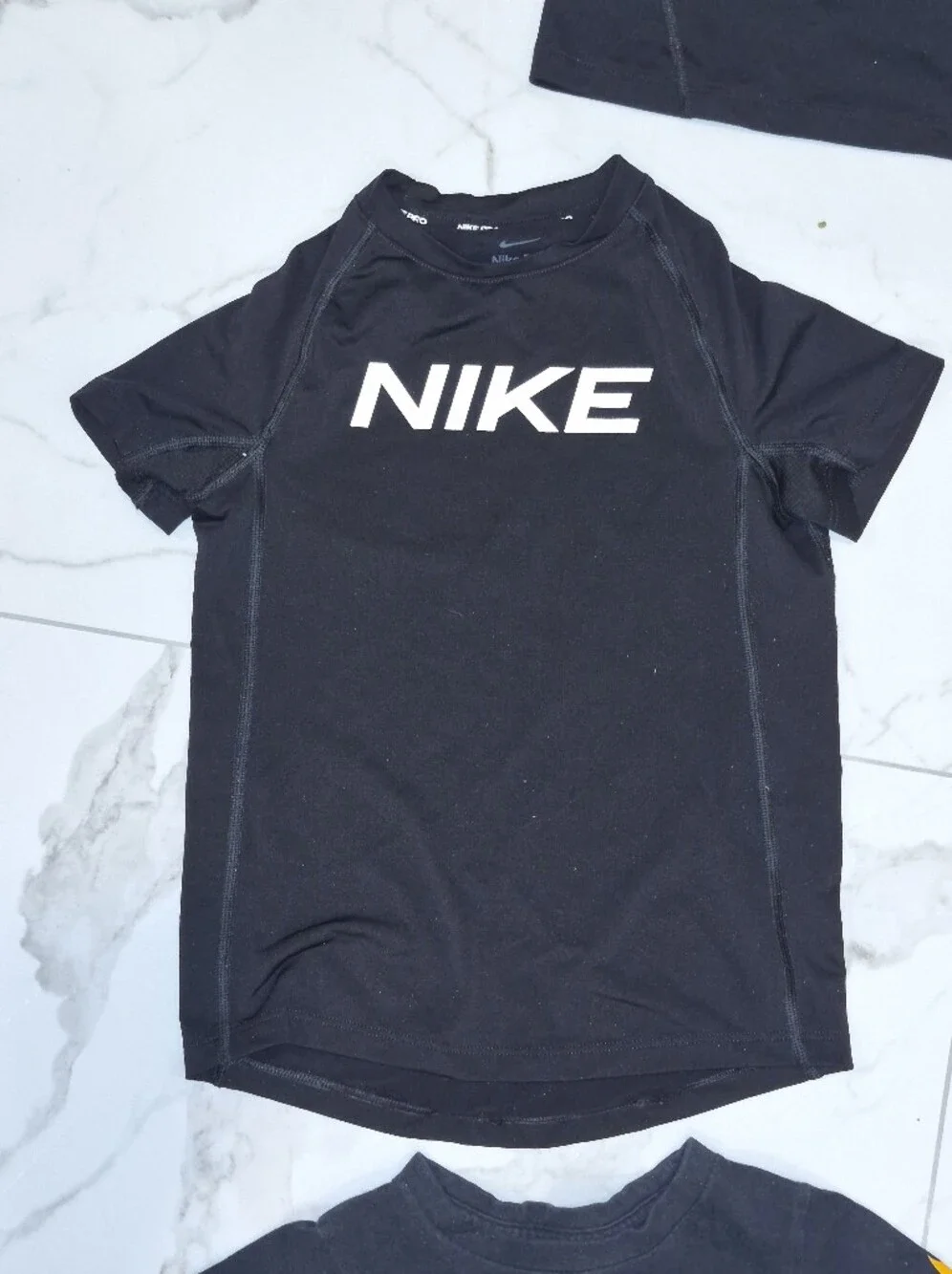 Nike/under Armour Boys 4 T Bundle